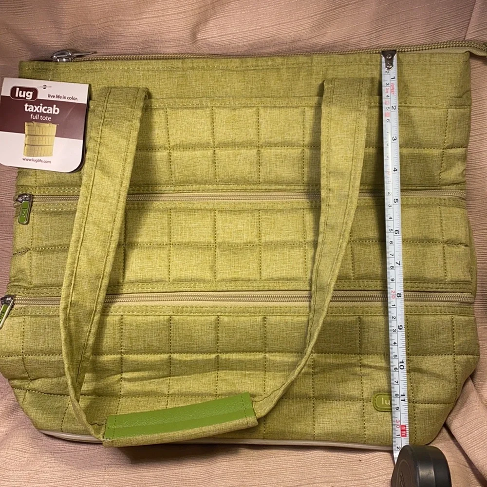 NWT Lug taxicab full tote- best one ever!